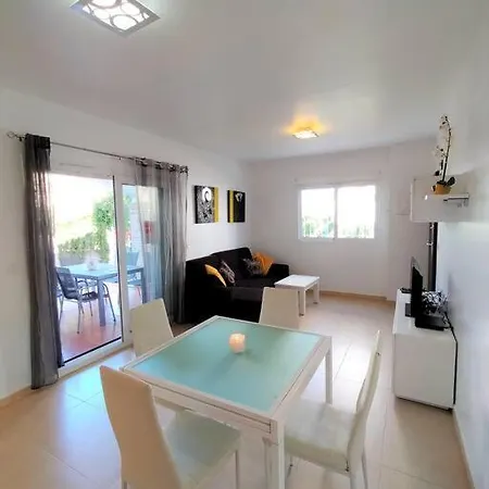 Nice With Community Pool By The Beach Torrevieja