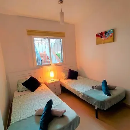 Nice With Community Pool By The Beach *