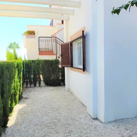 Appartamento Nice With Community Pool By The Beach Torrevieja